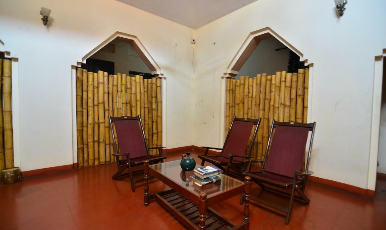 The Royal Heritage Hotel And Ayurvedic Center Thiruvananthapuram Eksteriør billede