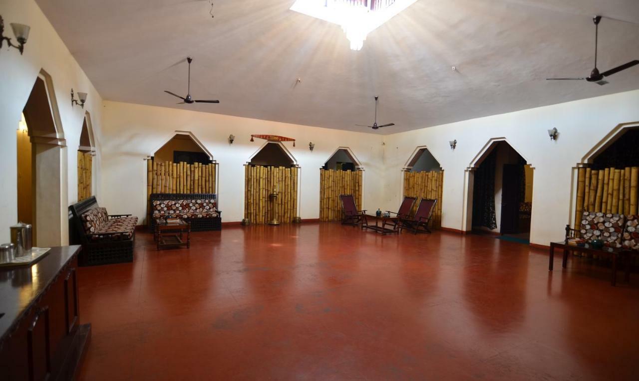 The Royal Heritage Hotel And Ayurvedic Center Thiruvananthapuram Eksteriør billede