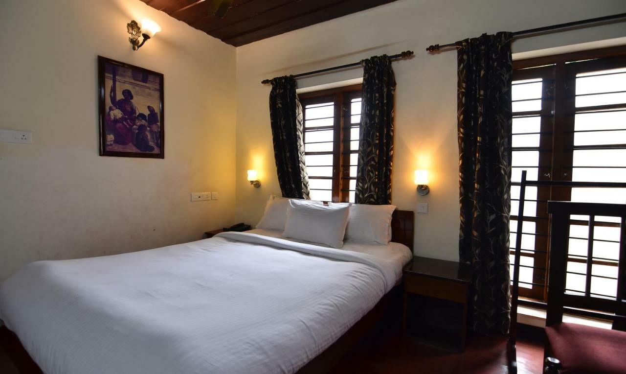 The Royal Heritage Hotel And Ayurvedic Center Thiruvananthapuram Eksteriør billede