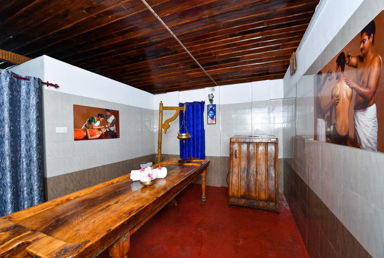 The Royal Heritage Hotel And Ayurvedic Center Thiruvananthapuram Eksteriør billede