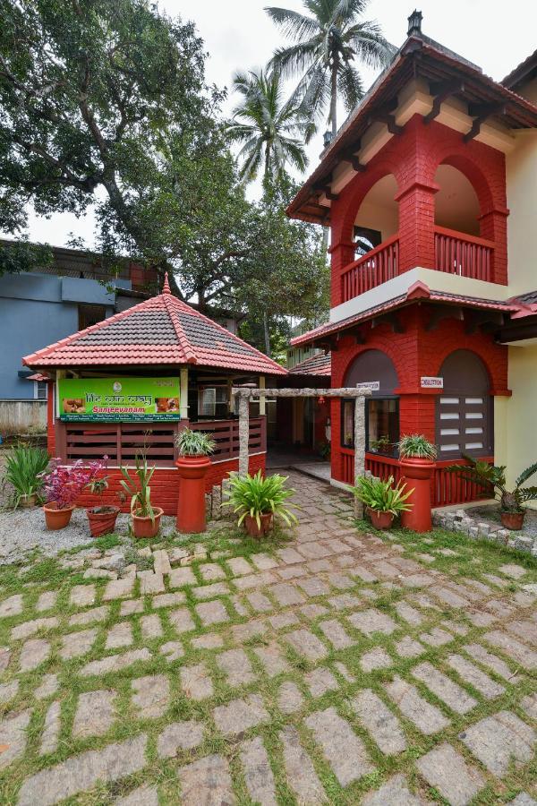 The Royal Heritage Hotel And Ayurvedic Center Thiruvananthapuram Eksteriør billede