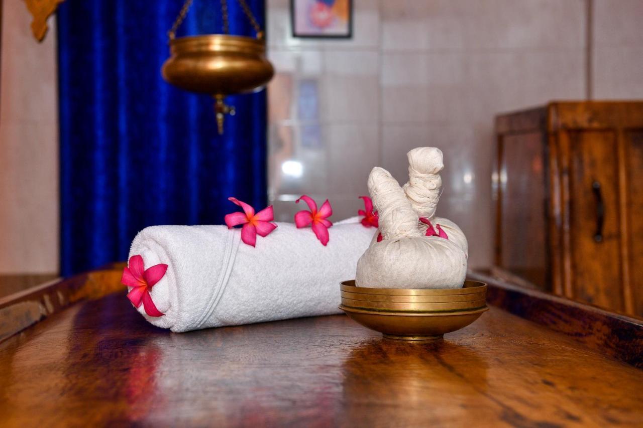 The Royal Heritage Hotel And Ayurvedic Center Thiruvananthapuram Eksteriør billede